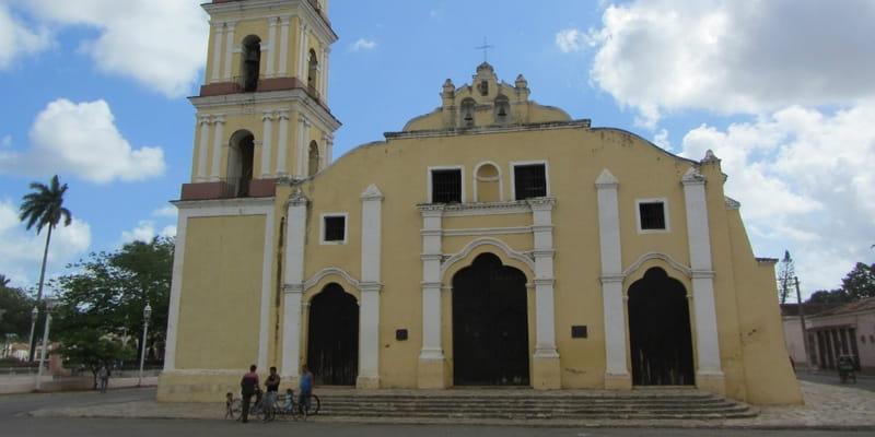 Cuba: Christian Man is Arrested, Told 'Our God is Fidel Castro'